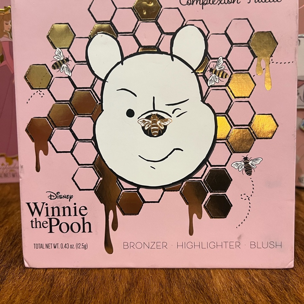 Disney Winnie the Pooh Makeup Palette